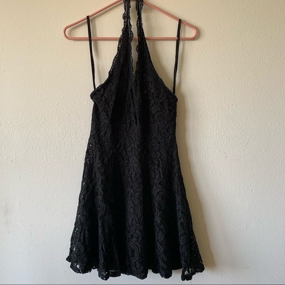 Urban Outfitters Kimchi Blue Lace Halter Dress - Picture 5 of 11